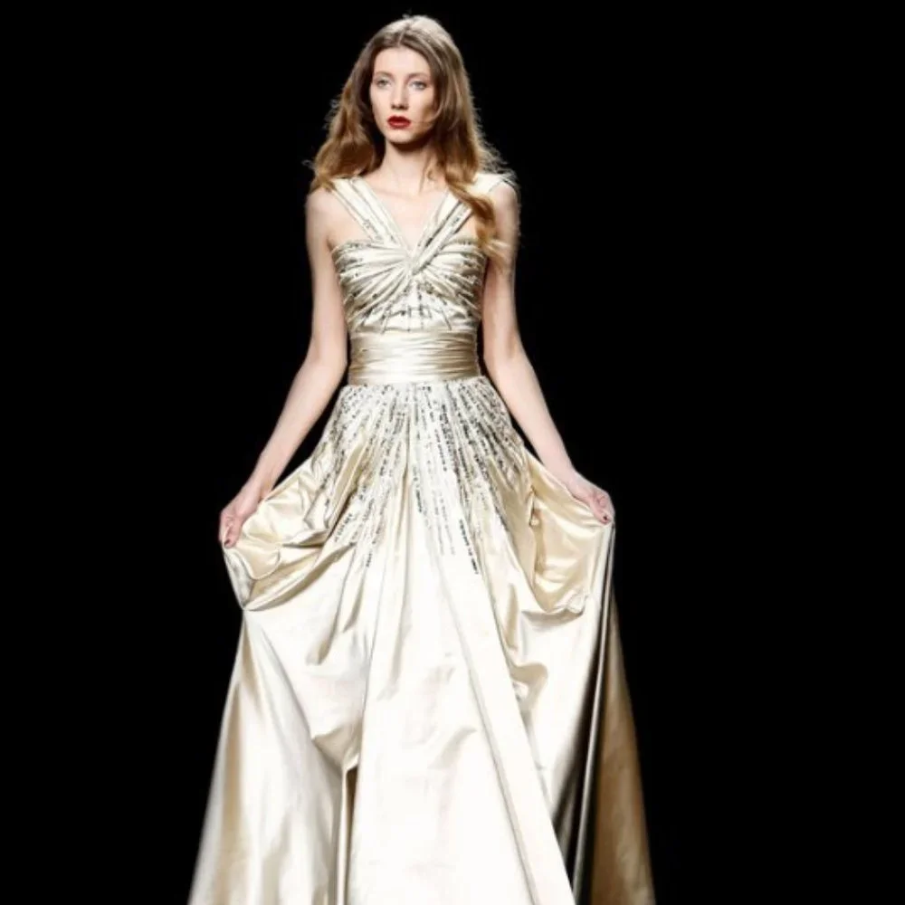 Beautiful clothes - Picture 1 of 1